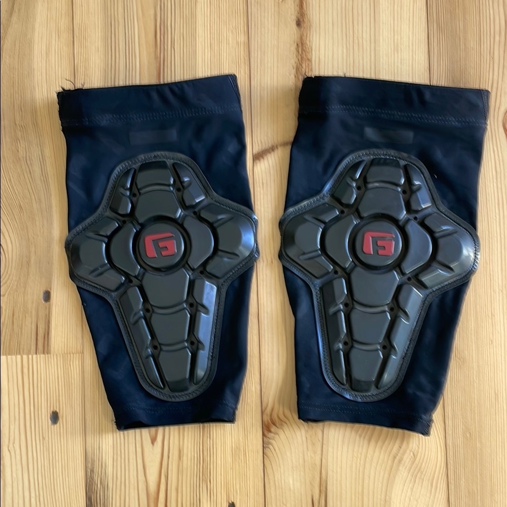 G-Form Youth Pro X-2 Bike Knee Pads